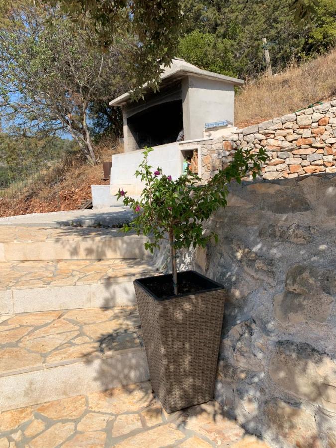 Holiday Home Beyla Pucisca Extérieur photo